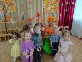 Осень в гости к нам пришла Осень в гости к нам пришла.