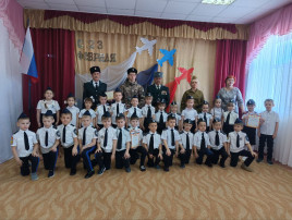 Смотр строя и песни Смотр строя и песни.